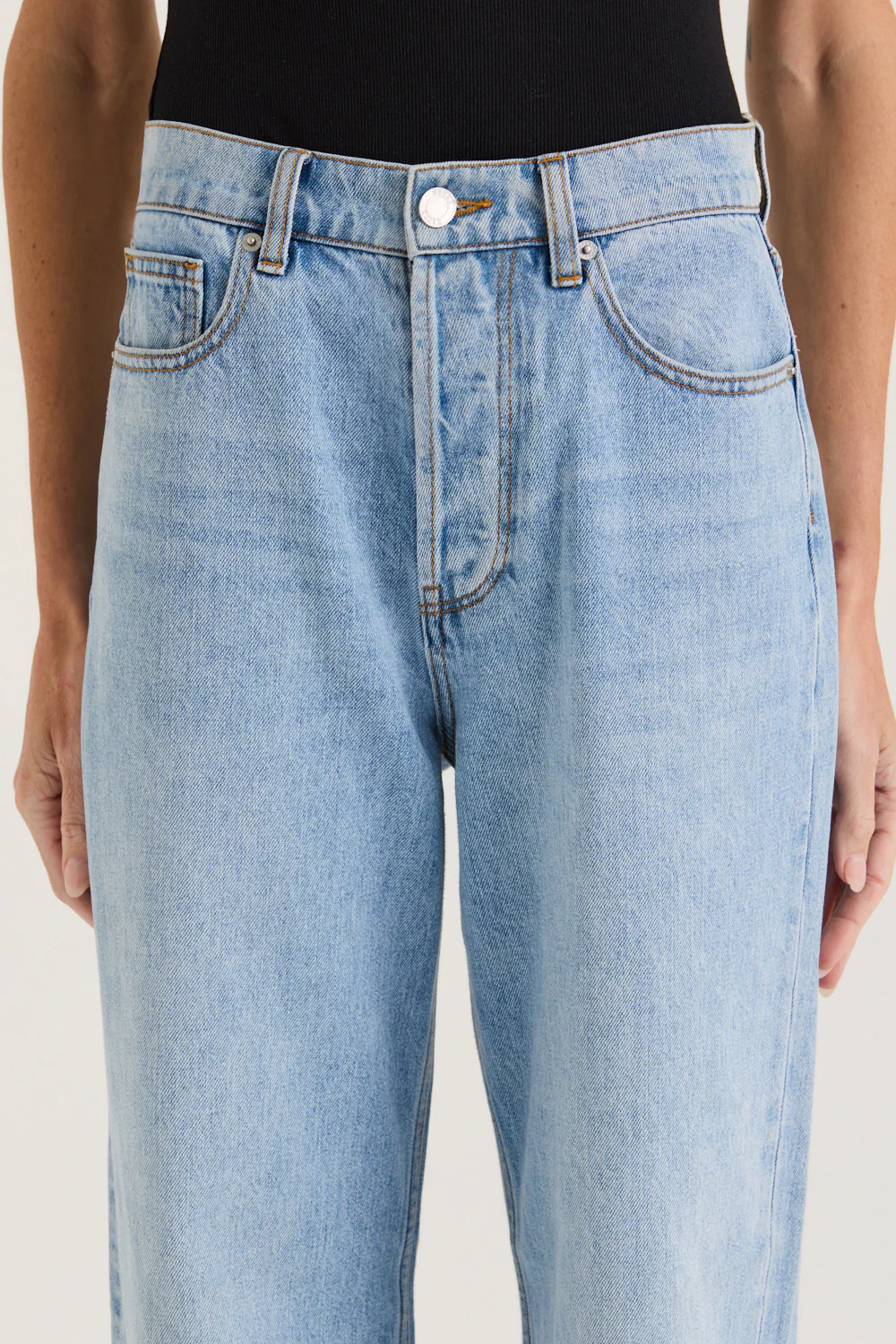 Valentina Jean - Image 7